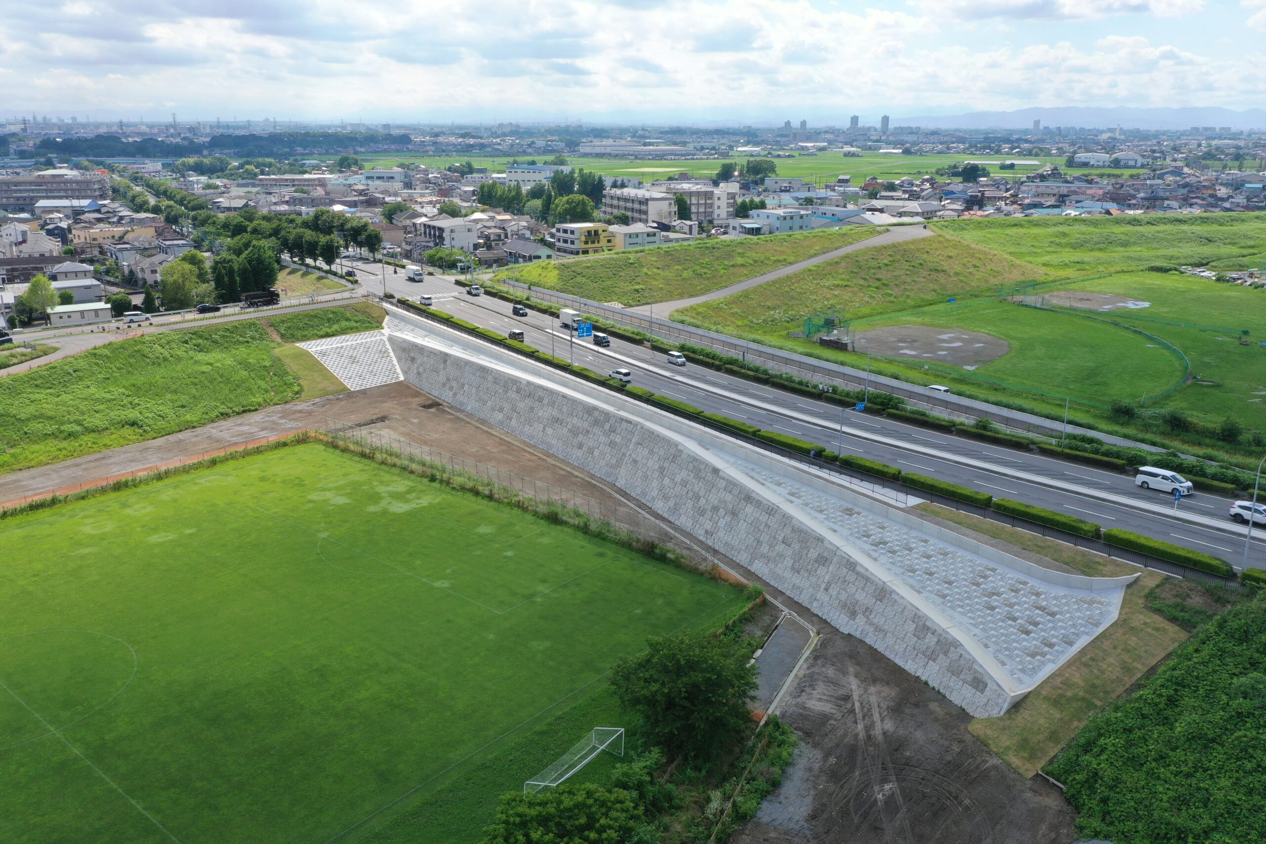 荒川右岸羽根倉橋橋梁部対策工事